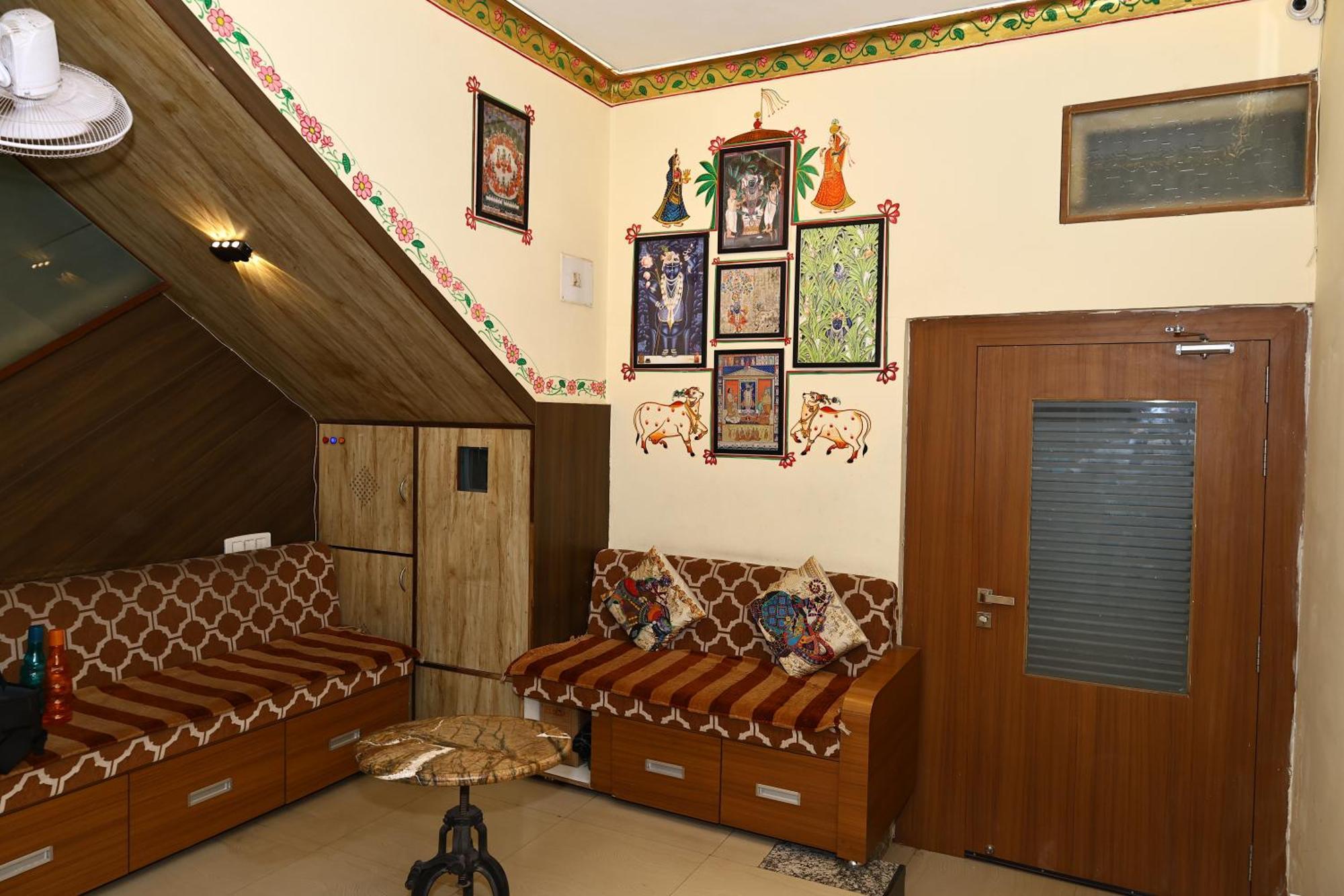 Hotel Suncity By Sharnam Nāthdwāra Esterno foto